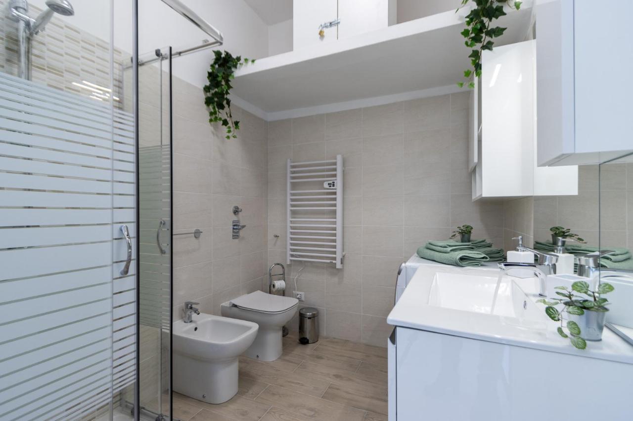 Monza-Station Wi-Fi E Smart-Tv. Appartement Buitenkant foto